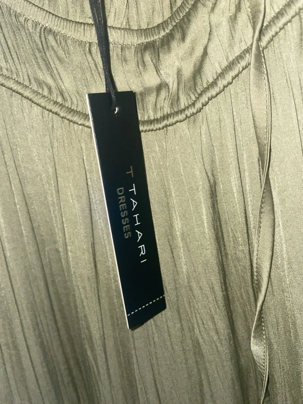 T Tahari Olive Green Ruffle V-Neck Tiered Maxi Dress - Picture 3 of 4